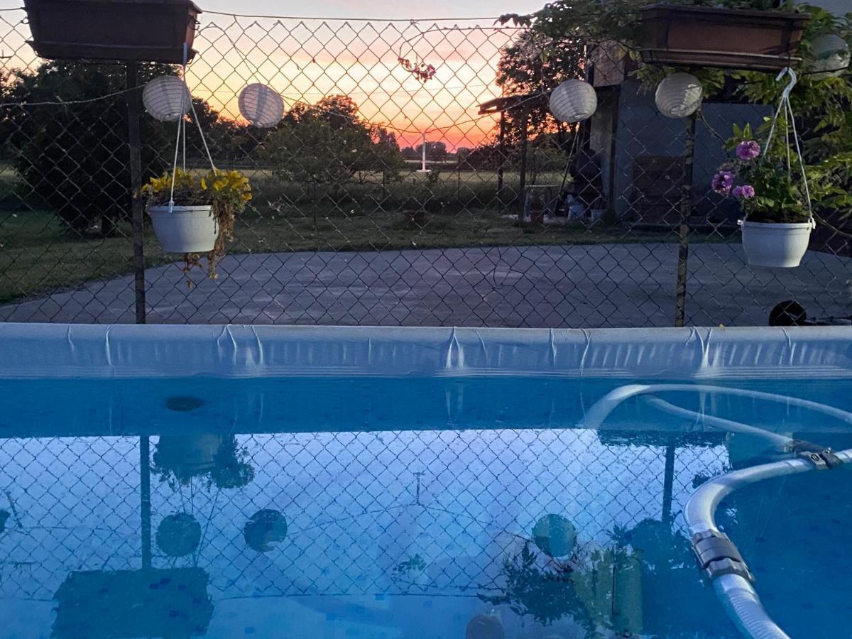B&B Happiness In The Country Brescello Luaran gambar