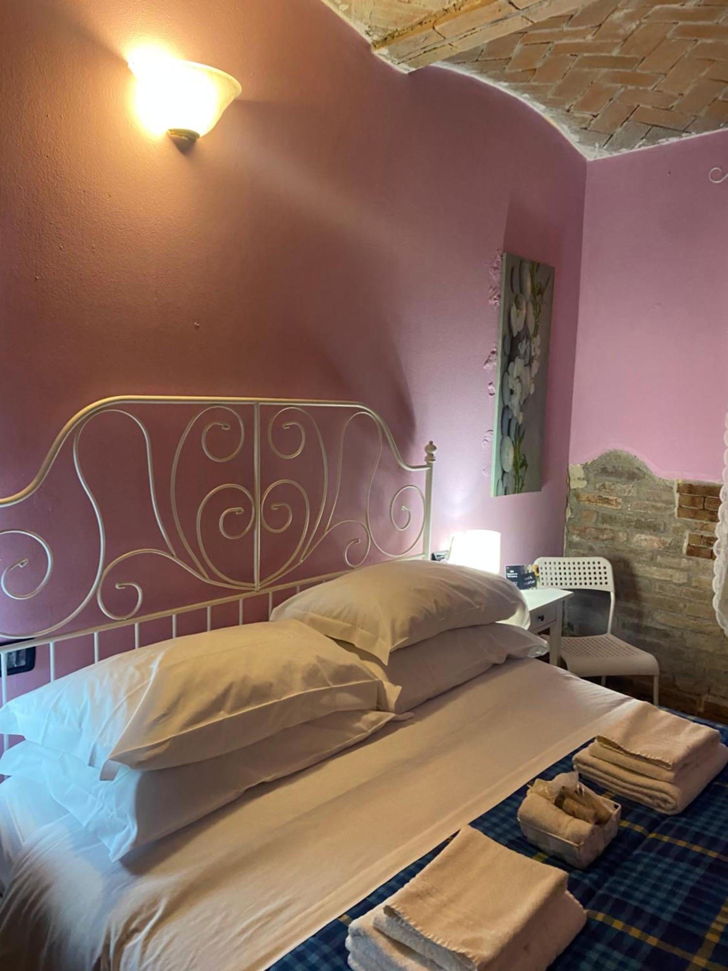 B&B Happiness In The Country Brescello Luaran gambar