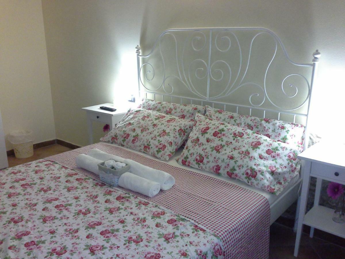 B&B Happiness In The Country Brescello Luaran gambar