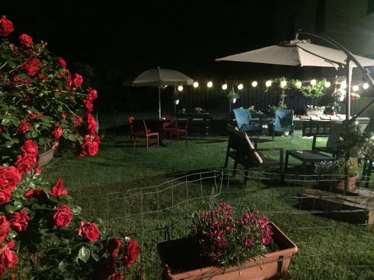 B&B Happiness In The Country Brescello Luaran gambar